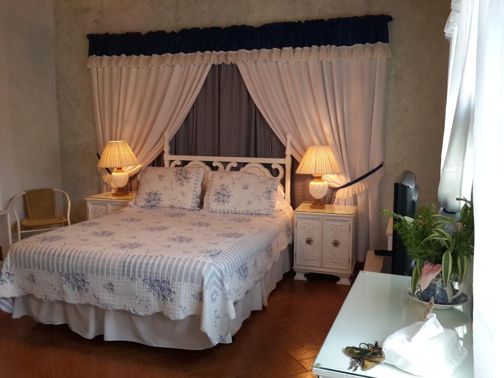 Park Eden Bed & Breakfast Los Llanitos Phòng bức ảnh
