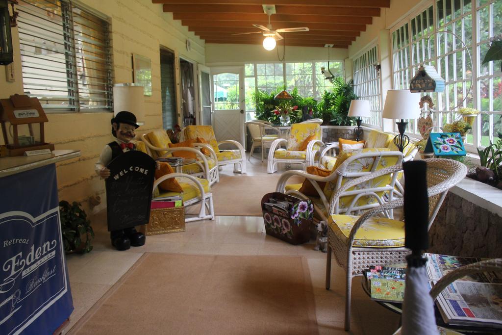 Park Eden Bed & Breakfast Los Llanitos Ngoại thất bức ảnh